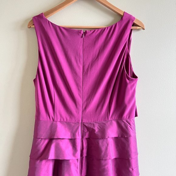 ADRIANNA PAPELL FUSHIA SLEEVELESS PLEATED V NECK DRESS WOMENS PLUS SIZE 14W - Picture 6 of 7